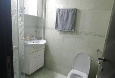 Garsonieră decomandată în Berceni