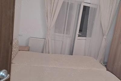 Apartament cu 3 camere decomandat în UTA - 3