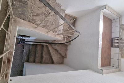 Casă cu 4 camere în Sud - 2