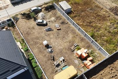 De vanzare teren Comuna Berceni - 600 mp - 75.000 € - 2