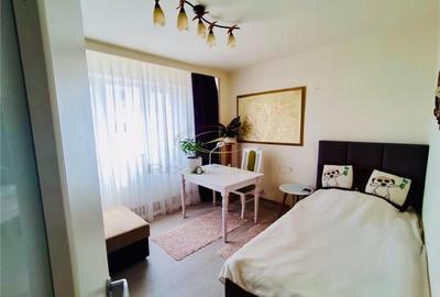Apartament 3 camere de vanzare, zona Dacia. - 2