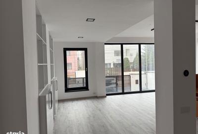 Spațiu comercial, de 70 mp, în Central - 1