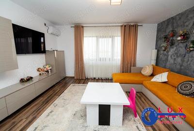Apartament cu 3 camere decomandat în C5 - 5