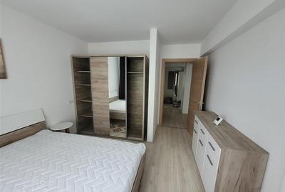 Apartament cu 2 camere decomandat, mobilat în Tractorul - 5