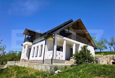 Casă individuală cu 7 camere cu Canalizare în Țigănași - 1