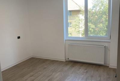 Apartament 3 camere renovat Tractorul / 13 decembrie Apartament 3 camere renovat Tractorul / 13 decembrie - 4