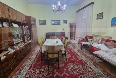 Apartament de vanzare, cu 2 camere, 82 mp, zona ultracentrala - 3