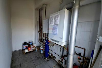 Spațiu comercial, de 828 mp, în 1 Mai - 20