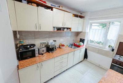 Apartament cu 3 camere decomandat în Central - 2