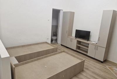 Garsonieră decomandată în Central - 5