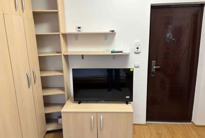 Garsonieră semidecomandată în Iris