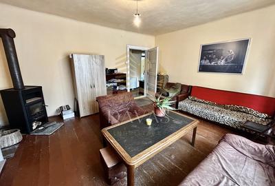 Casă cu 3 camere cu Canalizare în Gruia