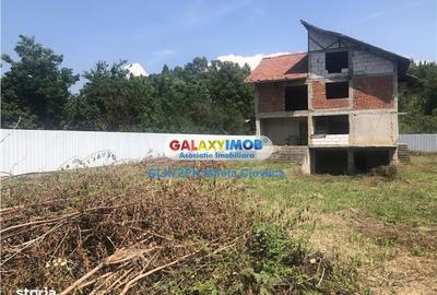 Casă cu 6 camere cu Teren 1513 Mp în Cornu - 15