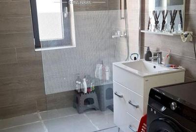 Apartament cu 3 camere în Central - 3