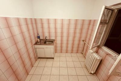 Apartament cu 3 camere decomandat în Sălaj - 10