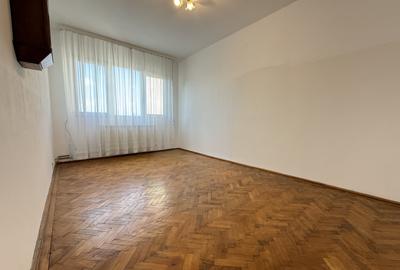 Apartament cu 3 camere semidecomandat în Circumvalațiunii - 2