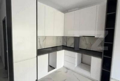 Apartament cu 3 camere decomandat în Tărlungeni