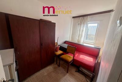 Apartament 3 camere,str.Alunisului,etaj 3 - 2