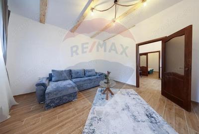 Casa cu 2 camere + curte 40 mp in zona Centrul Istoric - 19