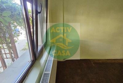 Apartament 3 camere, zona Scoala nr.1