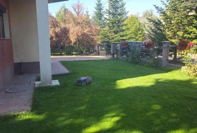 Casă cu 4 camere în Central - 1