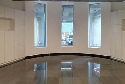 Birou modern într-o clădire de top! Birou modern într-o clădire de top! - 2