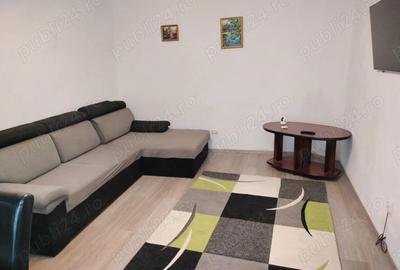 Proprietar vand casa individuala cu curte comuna, compusa din 3 camere, situata in zona Mehala - 8