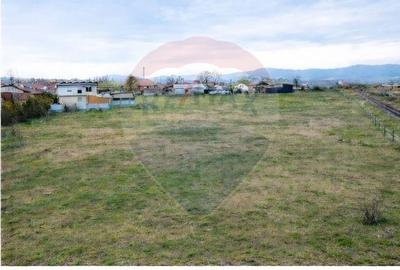 Teren Construcții intravilan de 6200 mp, în Central - 3