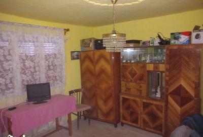 Casă cu 3 camere cu Teren 1420 Mp în Central - 3