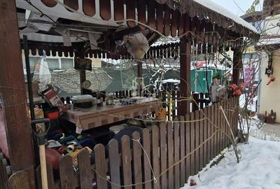 Casă cu 2 camere cu Canalizare în Libertății