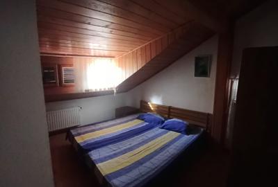 Casă cu 7 camere cu Canalizare în Central - 14