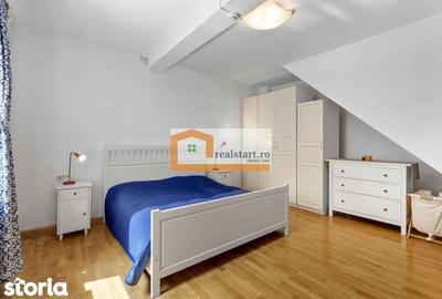 Casă cu 6 camere cu Teren 3300 Mp în Cornu - 4