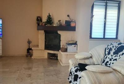 Vila situata in Campina, Prahova, langa liceul de politie - 3