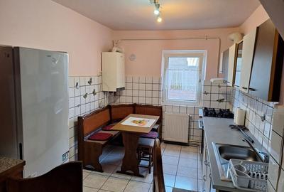 Apartament cu 2 camere semidecomandat în Central - 3