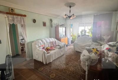 Apartament cu 2 camere semidecomandat, mobilat în Central - 1