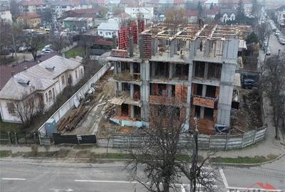 Garsonieră decomandată în Central - 3