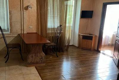 Apartament cu 2 camere decomandat în Giurgiului - 3