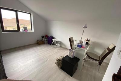 Casă cu 3 camere cu Teren 210 Mp în Moșnița Veche - 8