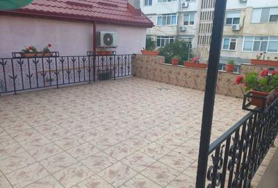 Casă în Central - 3