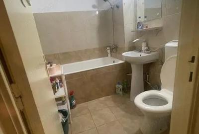 Apartament cu 3 camere decomandat în Calea București - 7