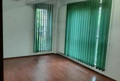 AA 1134 De inchiriat spa?iu comercial in Tg Mure? - Semicentral - 2