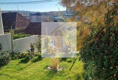 Casă individuală cu 4 camere cu Teren 600 Mp în Spitalul Județean - 2