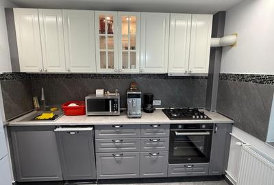 Vanzare apartament 4 camere Morarilor Costin Georgian