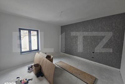 Casă cu 4 camere în Podari - 10