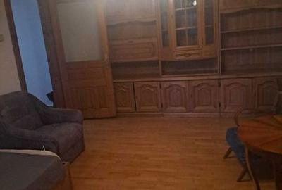 Apartament cu 3 camere decomandat în Lăpuș Argeș - 1