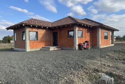 Individuala Parter Becicherecu Mic, Zona Semicentrala,4 Camere,Teren 800 mp - 4