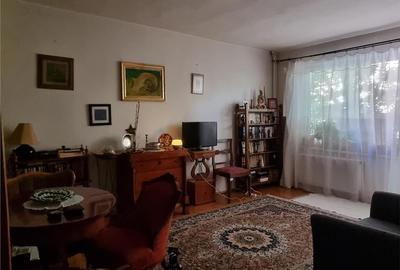 Apartament cu 2 camere decomandat în Tudor
