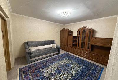 Garsonieră decomandată în Complex Studențesc