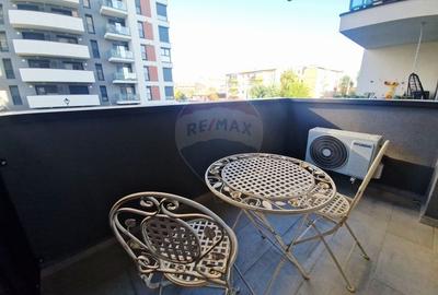 Apartament cu 2 camere semidecomandat, mobilat în UTA - 8