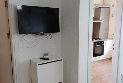 Garsonieră decomandată în Central